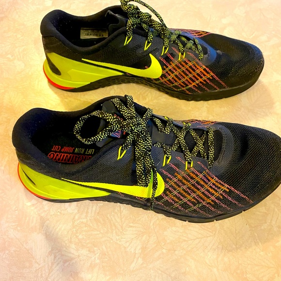Nike | Shoes | Nike Metcon 3 Black Volt 